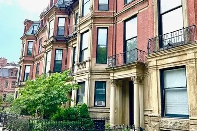 133 Commonwealth Ave #1