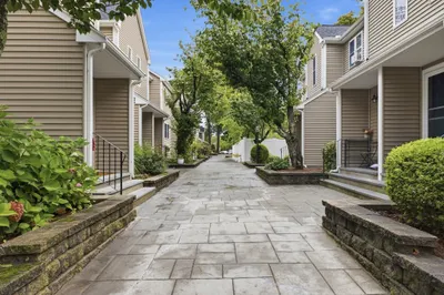 15 Fairfield Park #15 1