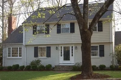 230 Lowell Rd