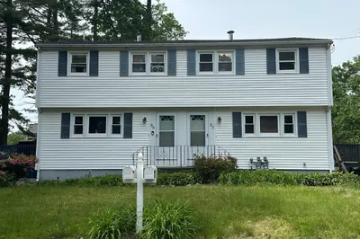 53 Magnolia Avenue #Right side 1