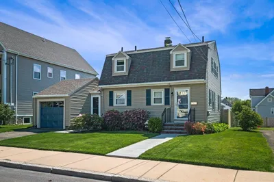 210 Willow St 1