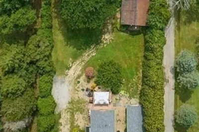 23 Lakeside Ave 1