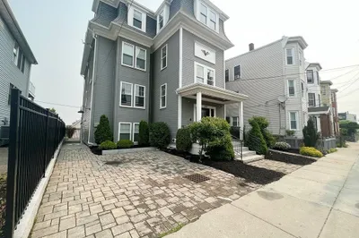 214 East Eagle St #8