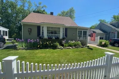 74 Paige Hill Rd 1