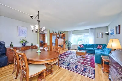 22 Chestnut Pl #102
