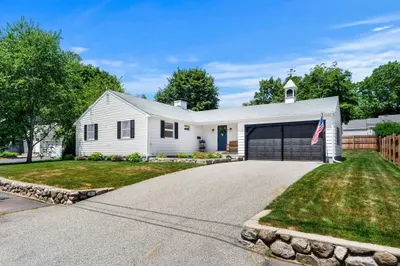 46 Woodcrest Dr