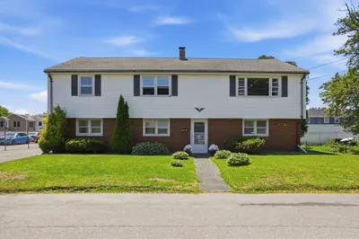 53 Gates Rd 1