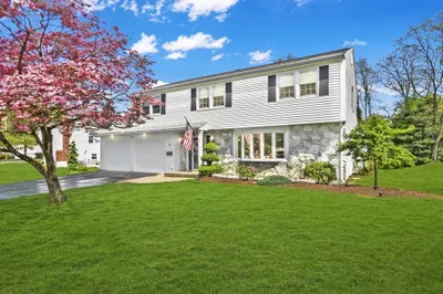 18 Bacon Road