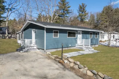 62 Crooked Spring Rd 1