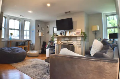518 Columbus Ave #4