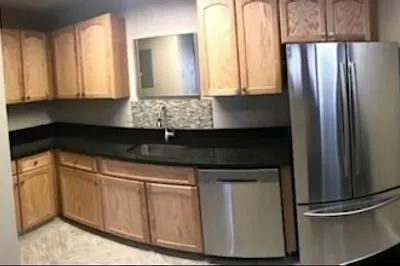 17 Margin St #14 1