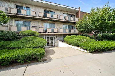 383 Langley Road #11 1