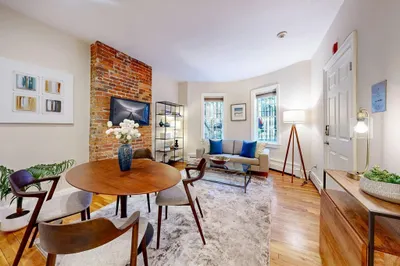 89 Waltham St #2