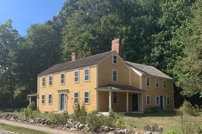 663 Lexington Rd 1