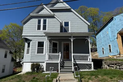 5 Arbor Vitae St #2