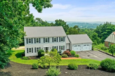 143 Old Farm Road 1