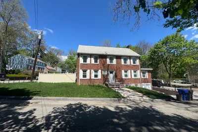 82 Arlmont St #82 1