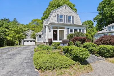 7 Warren Ave