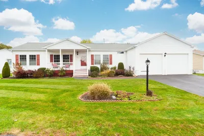 62 Fieldstone Cir
