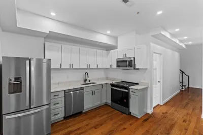 280 Essex Street #503 1