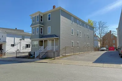 516 3rd St 1