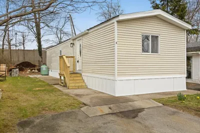 157 Mansfield Ave #51 1