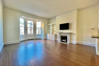 177 Beacon St #3