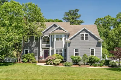 4 Carter Dr 1