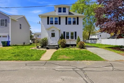 12 Angelo St