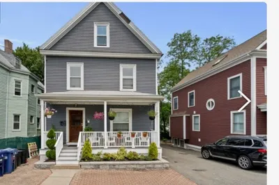 7 Blackwell St #1