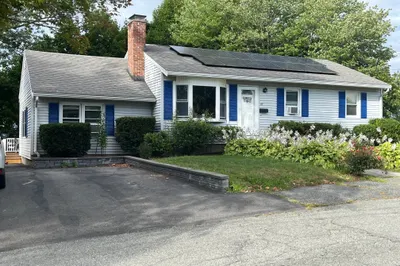 89 Porter Rd 1