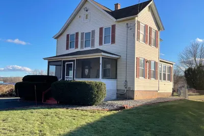 20 South Maple