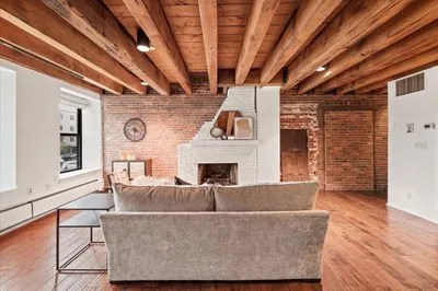 57 Fulton St #7
