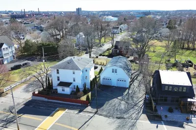 56 Henry Ave 1
