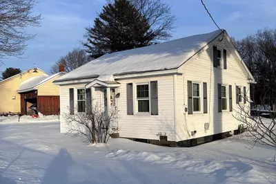 296 Ryan Rd