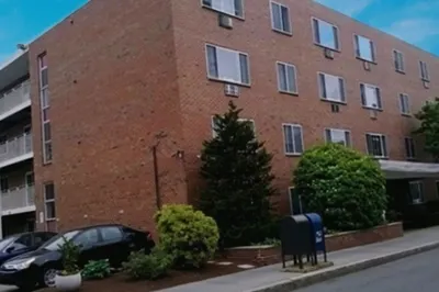 50 Green Street #109 1