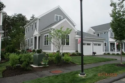 5 Clipper Rd #40