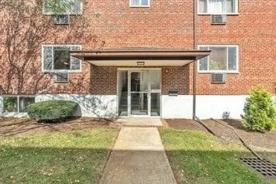 22 Bryon Road #3