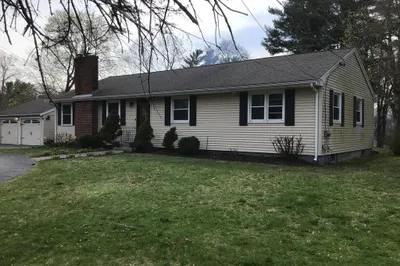 390 High St