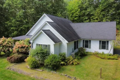 345 Rocky Hill Rd 1
