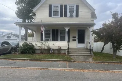 19 Penn St #1