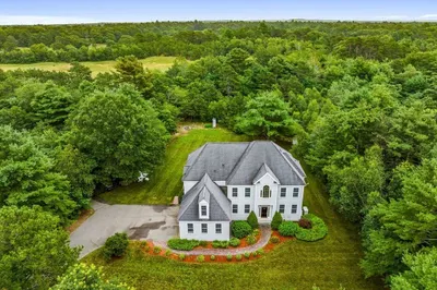 528 Little Sandy Pond Rd 1