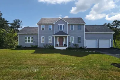 45 Lower Elbow Pond Ln 1