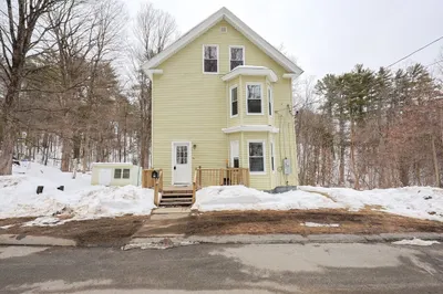 56 Shelter St