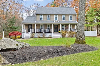 23 John Neil Dr