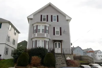 640 South Main Street 1