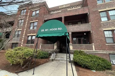 25 Mount Hood Road #2