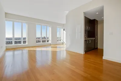 400 Stuart Street #23C