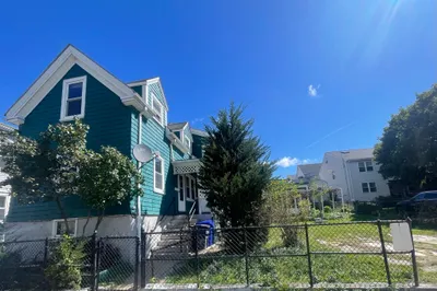 12 Shepard St 1