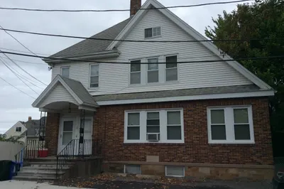 12 Lancaster St #1